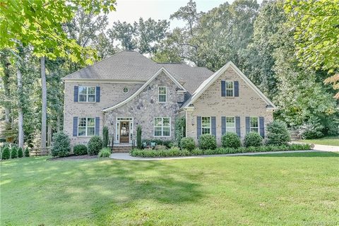 509 Hillandale Drive sold home in Sardis Terrace, Charlotte, NC