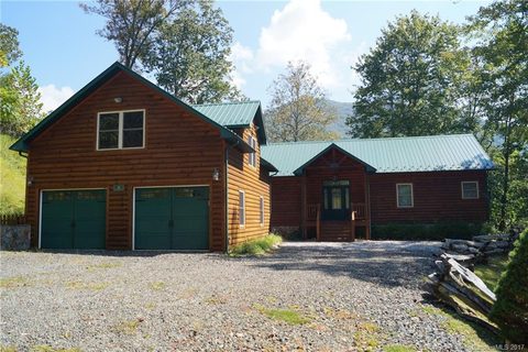 55 White Water Drive sold home in Beech Creek Estates, Bakersville, NC