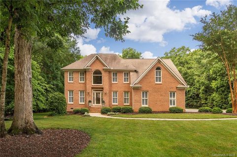 6533 Lynn Avenue sold home in Carmel Hills, Charlotte, NC
