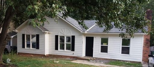 7001 Streamside Drive