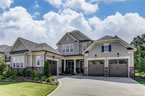 Previously sold for $640,000
