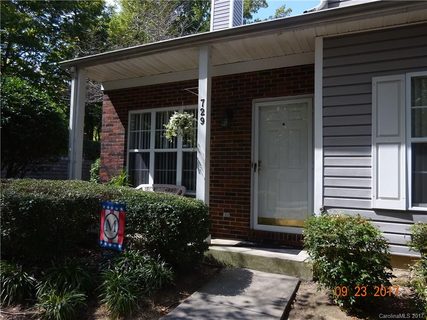 729 Mountainwater Drive sold townhome in Glenwater, Charlotte, NC