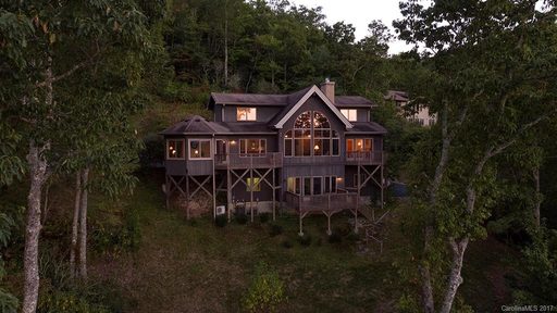 624 Lost Mine Trail