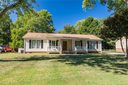 1008 Country Place Drive sold home in Matthews, SC