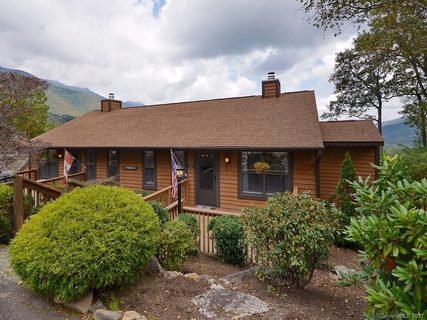502 Overlook Drive sold condo in Alpine Village, Burnsville, NC