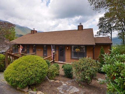 500 Overlook Drive sold condo in Alpine Village, Burnsville, NC