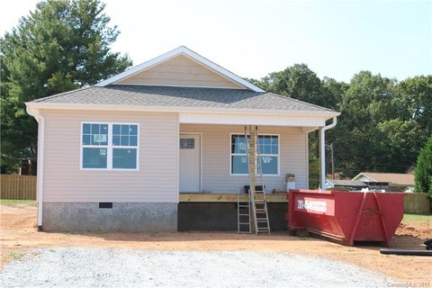 51 Sherman Meadows Drive 3 sold home in Sherman Meadows, East Flat Rock, NC