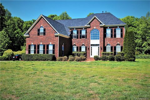 6827 Heath Glen Drive
