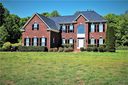 6827 Heath Glen Drive sold home in Mint Hill, SC