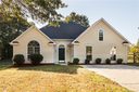 9027 Cedar Run Way sold home in Charlotte, SC