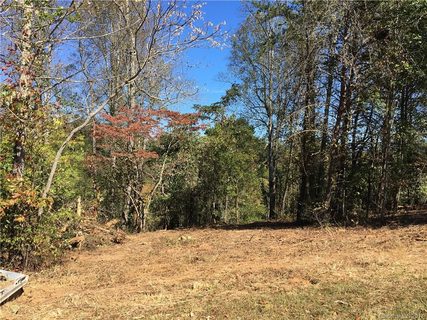 22 Ibbie Roberts Road sold home in Maplewood Village, Alexander, NC
