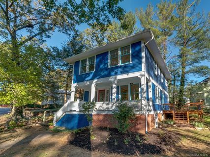 Previously sold for $463,000