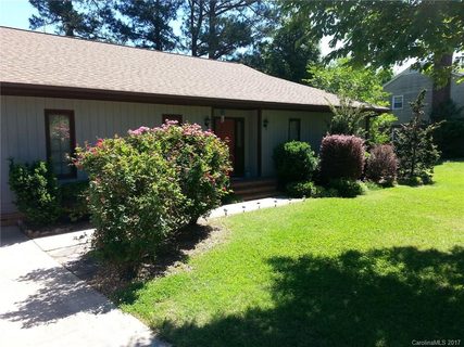 1012 Woodlark Court sold home in Forest Brook, Gastonia, NC