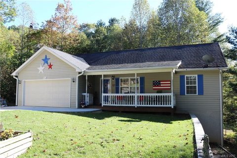 704 Cinnamon Way