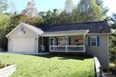 704 Cinnamon Way sold home in Flat Rock, SC