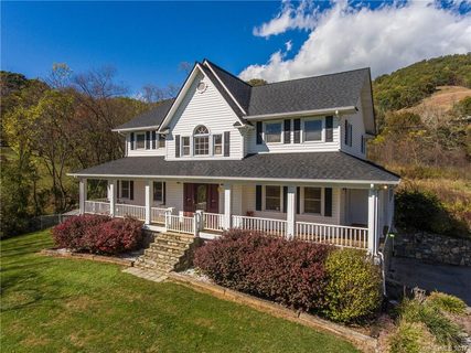 451 Reed Cove Road sold home in Country Meadows, Waynesville, NC