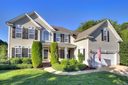 1020 Butterburr Drive sold home in Matthews, SC