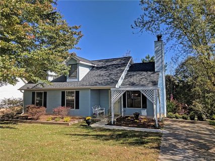 2916 Overlook Trail sold home in Stoneridge, Charlotte, NC