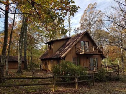 311 Tanglewood Lane