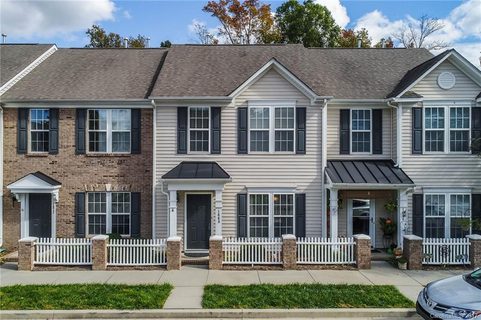 1668 Chamberside Drive sold home in Manchester, Rock Hill, SC