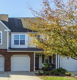 8204 Churchton Place sold home in SouthGate, Charlotte, NC