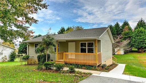 6 Kendrick Court sold home in Grove Hills, Flat Rock, NC