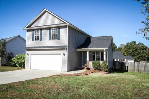 705 Pyxie Moss Court