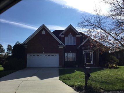 2216 Pinefield Court sold home in Waterford Place, Gastonia, NC