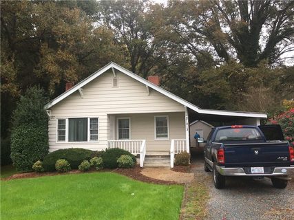 21213 Pine Street sold home in Starmount, Cornelius, NC