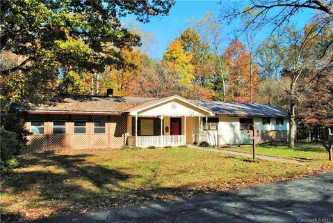 428 Brentwood Circle