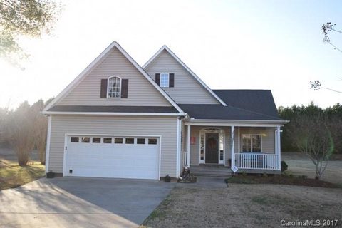 310 Little Daisy Lane sold home in The Hylands, York, SC