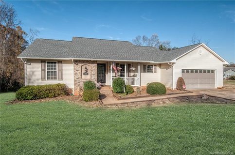 114 Zurich Lane 13 sold home in Fairview Farms, Statesville, NC