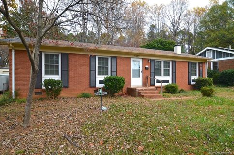 3207 Edsel Place sold home in Meadowood, Charlotte, NC