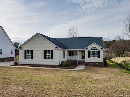 1209 Farm Branch Drive sold home in Parkview, Concord, NC