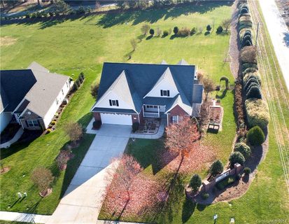 104 Meadow Crest Lane sold home in The Villages at Isle of Pines, Mooresville, NC