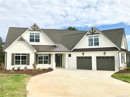 7983 Dell Drive sold home in Fenton Dell, Harrisburg, NC
