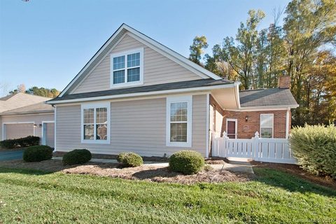 6824 Ledgestone Place