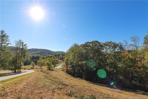 97 Crystal Lake Drive 32 sold home in Crystal Creek, Hendersonville, NC