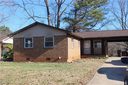 2109 Longleaf Drive sold home in Charlotte, SC