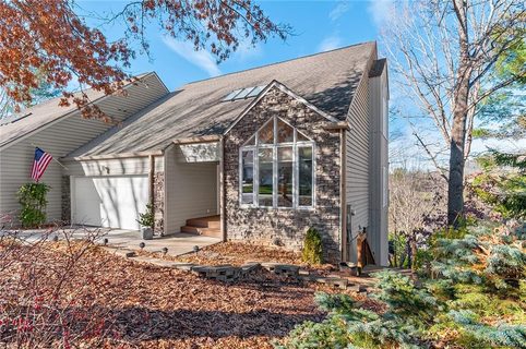 36 Highland Pointe Court 19 sold townhome in Highland Pointe, Weaverville, NC