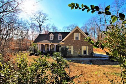 923 High Rock Point sold home in The Hylands, York, SC