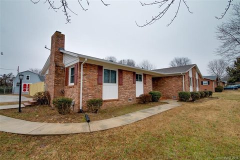 516 Kingfield Drive sold home in Kingfield, Concord, NC