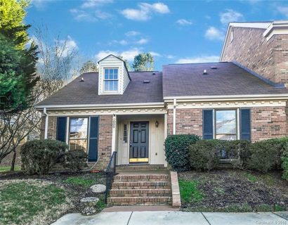 9000 Providence Colony Drive sold home in Providence Colony, Charlotte, NC