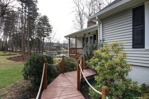 21529 Sandy Cove Road