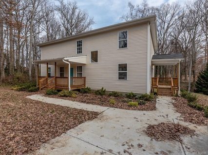 4922 Richard Place