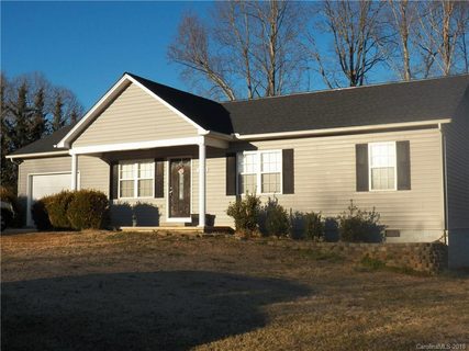 2020 Redberry Lane