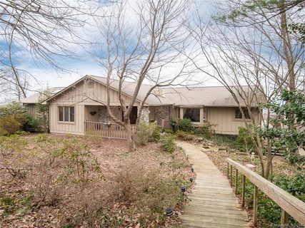 355 Orchard Circle sold home in Sky Village, Hendersonville, NC