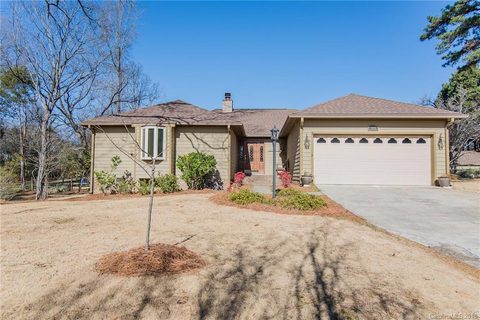 1536 Waterford Place sold home in Carowood, Fort Mill, SC