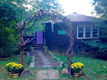 6 Green Ridge Falls Road 95-97
