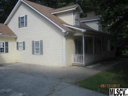 3051 Village Drive sold home in Ridgewood, Morganton, NC